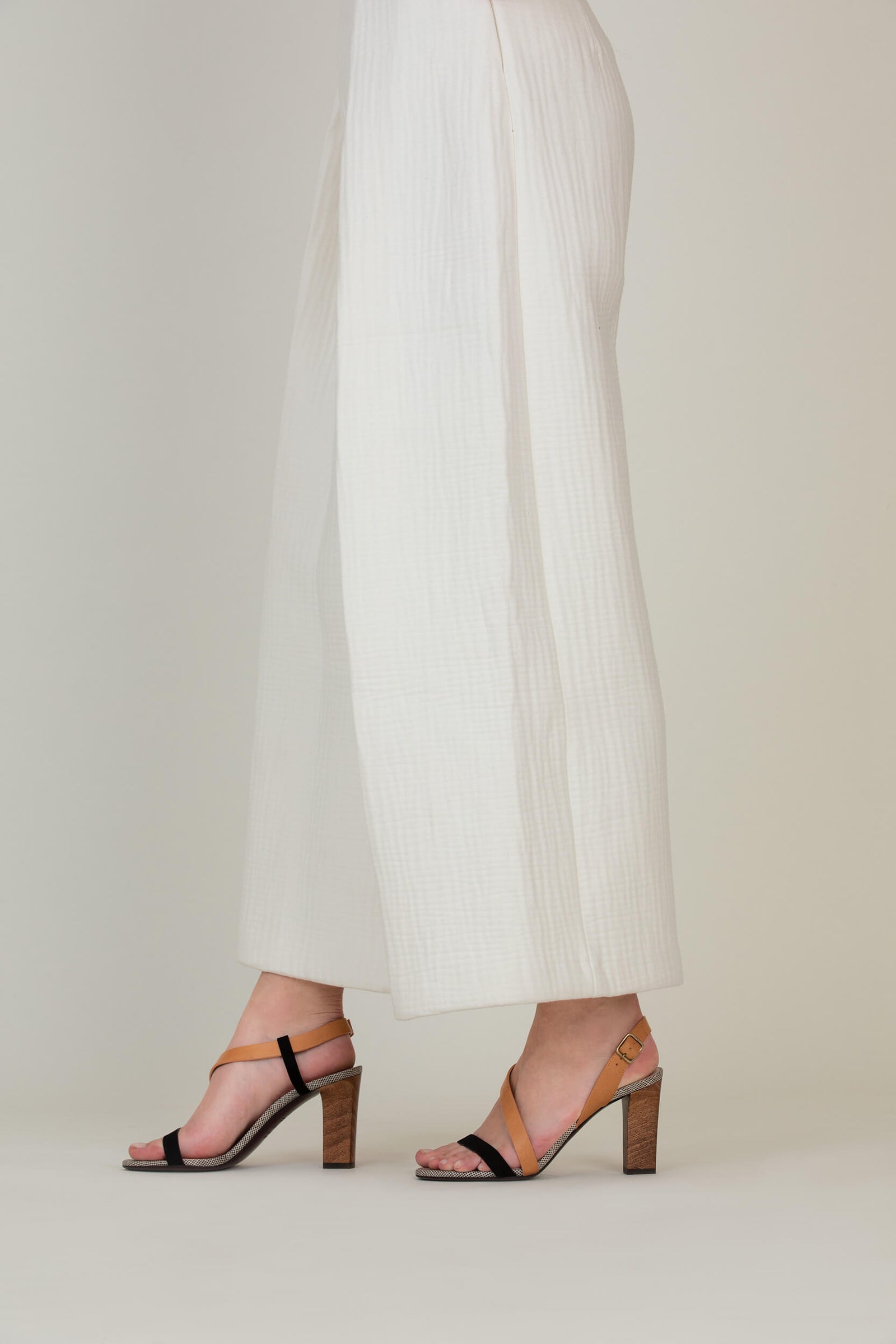 Sandale d'été talon de 8 cm talon carré - Edition Signature La Ligne Numérotée