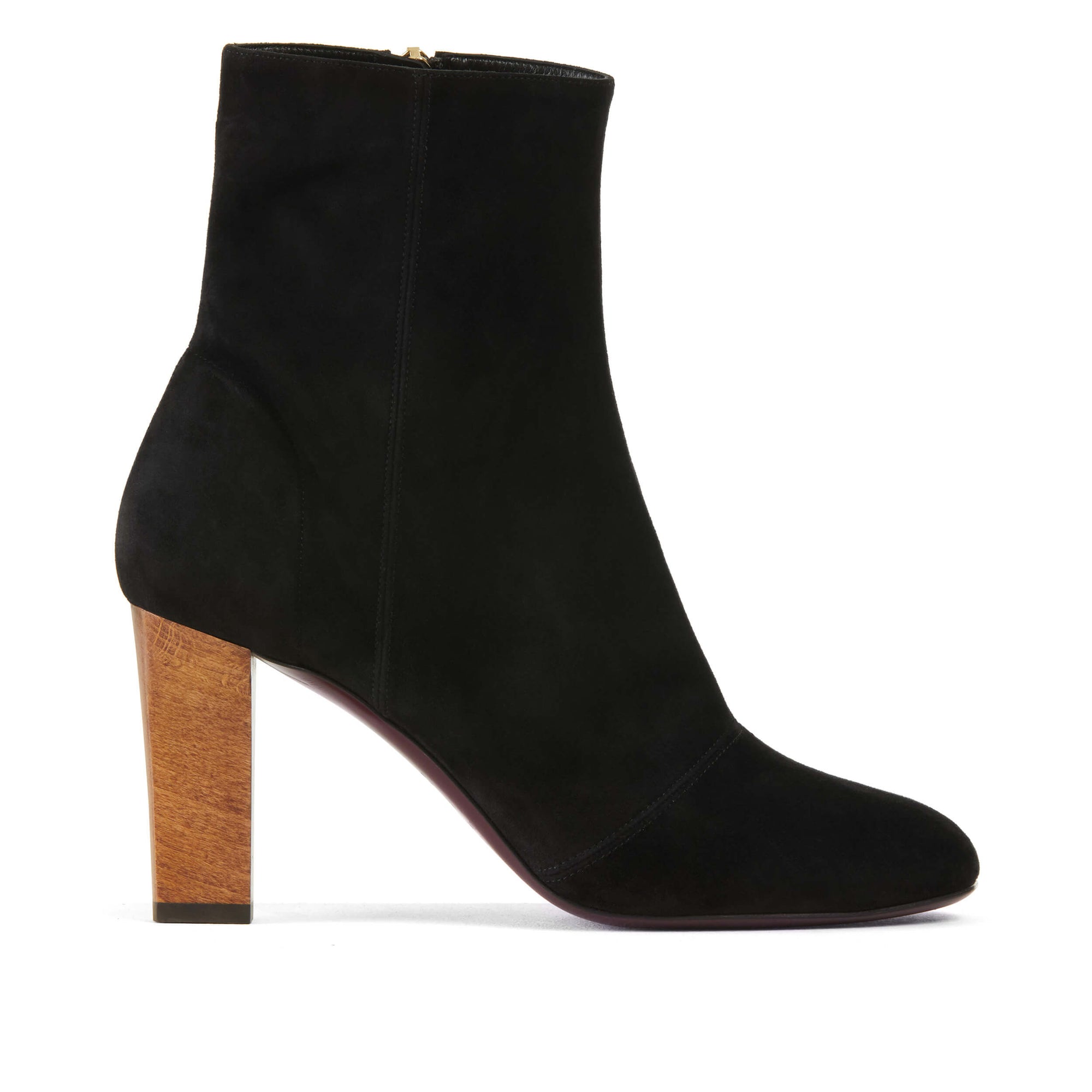 Bottine noire en veau velours qualité cachemire de chez Bonaudo. La Bottine Seconde Peau. La Ligne Numérotée