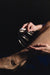 Sandale bijou ornée d'un bracelet cheville - Talon de 10,5 cm – bijou en argent massif 925 façonnée et martelée  par le sculpteur Elie Hirsch dans son atelier en Bourgogne – Une pièce Hors-Série en édition limitée – 8 pièces exclusives sur commande – Designer Charlotte Sauvat pour La Ligne Numérotée